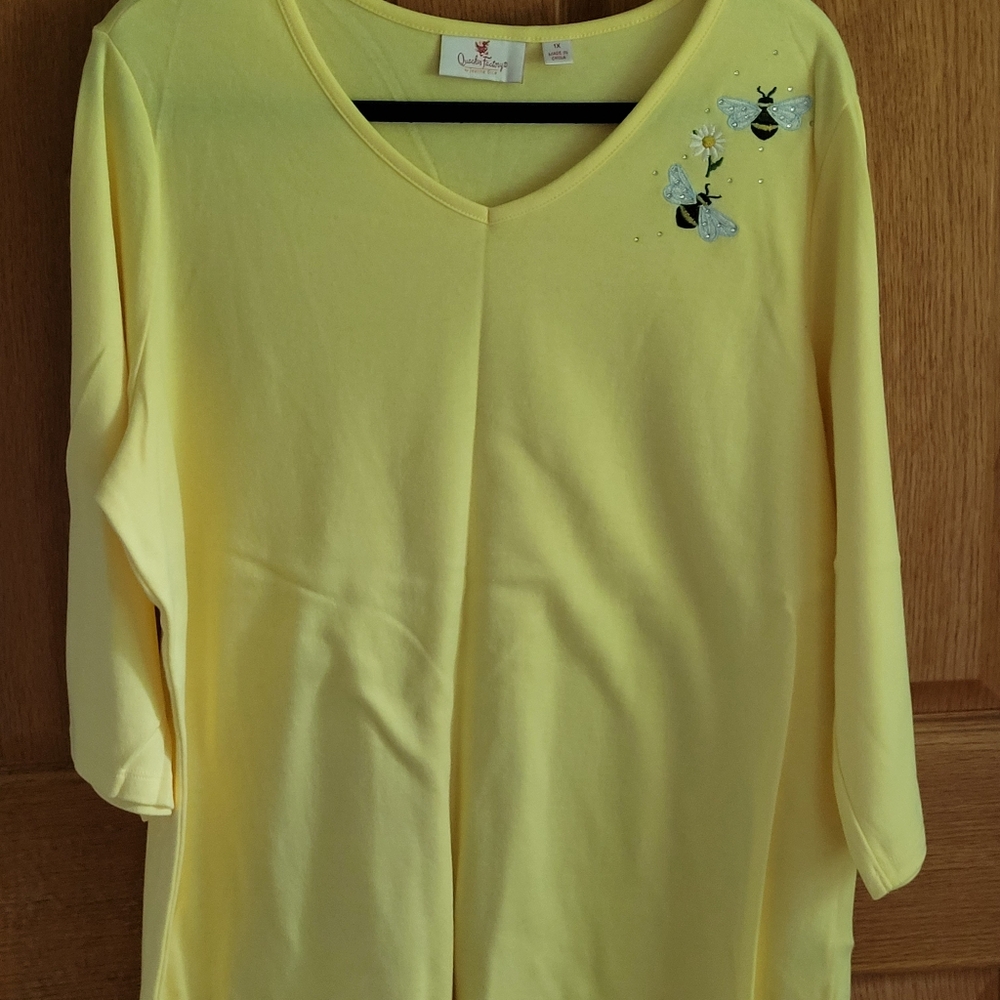 Quacker Factory Top